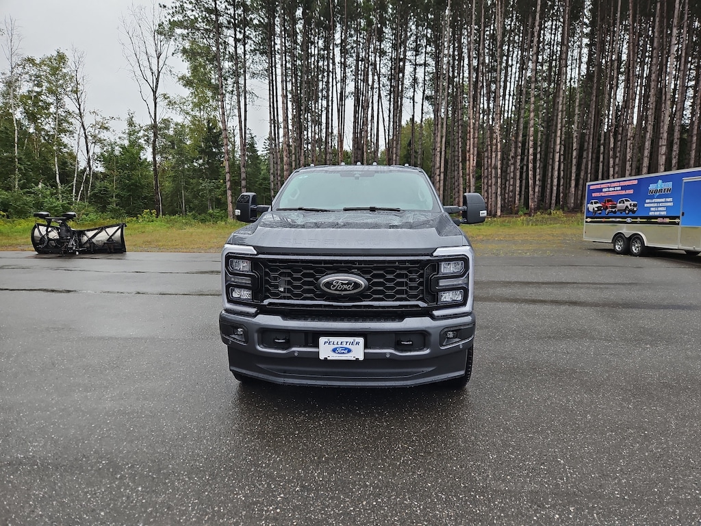 New 2026 Ford Super Duty F-350® Lariat® TRUCK