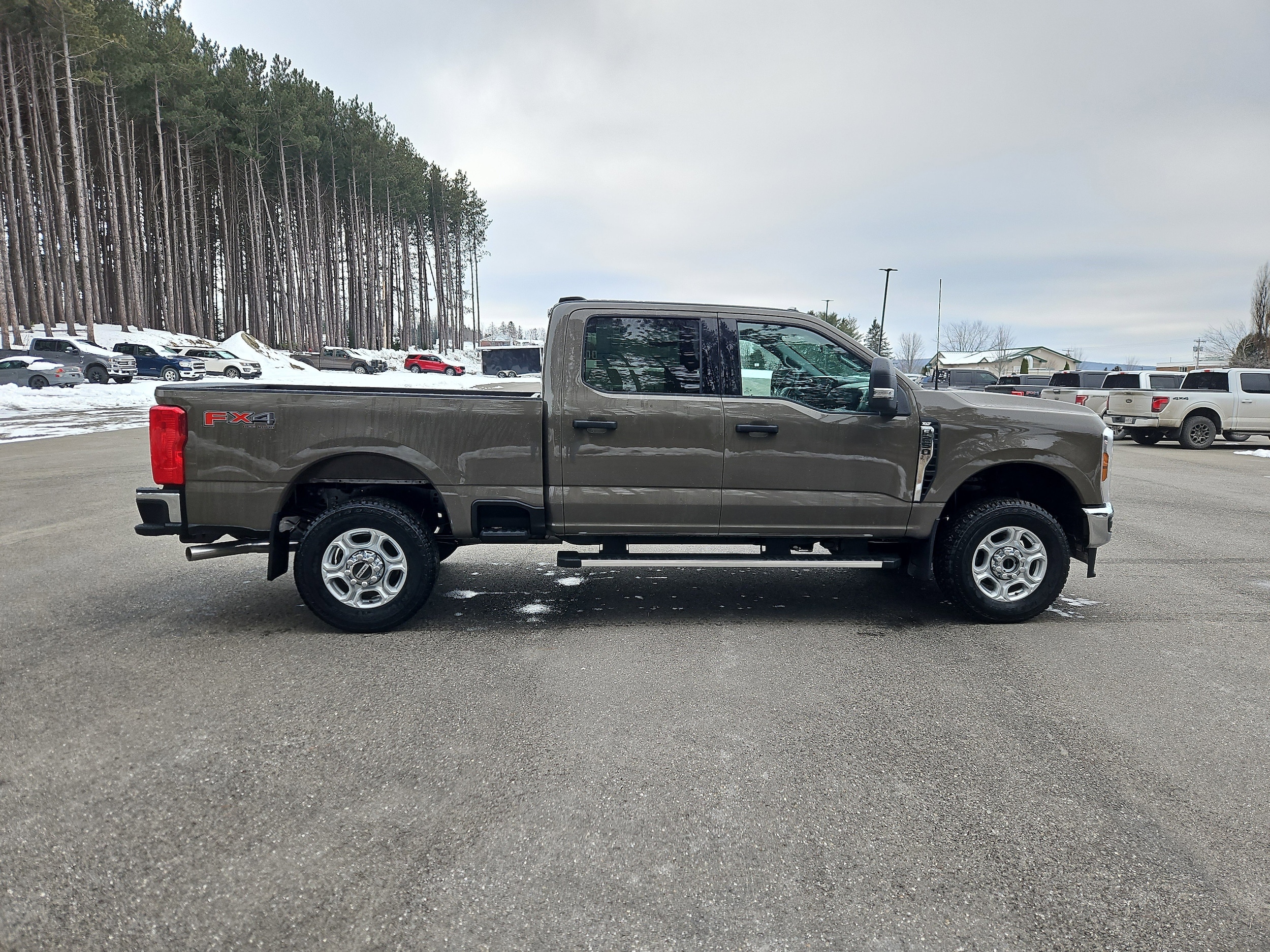 2026 Ford F-250 Super Duty XLT - Photo 8