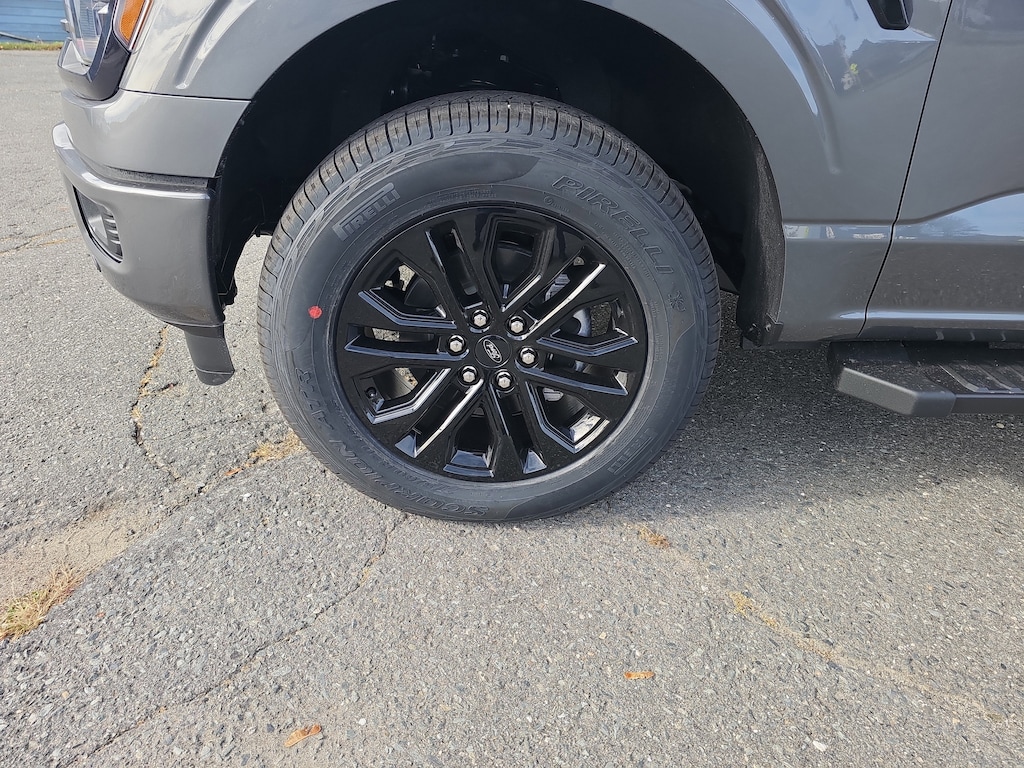 New 2025 Ford F-150 XLT TRUCK