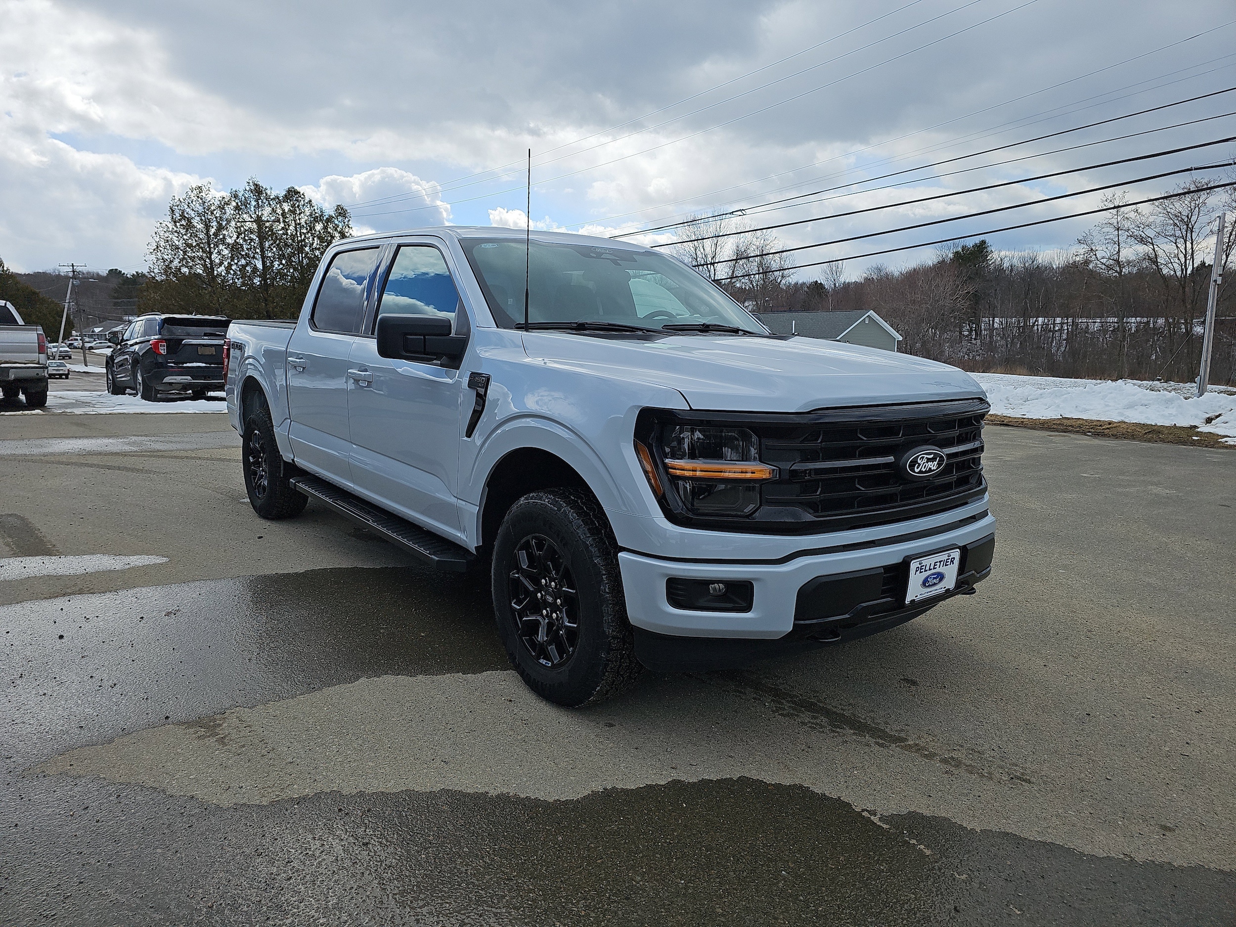 2025 Ford F-150 XLT - Photo 10