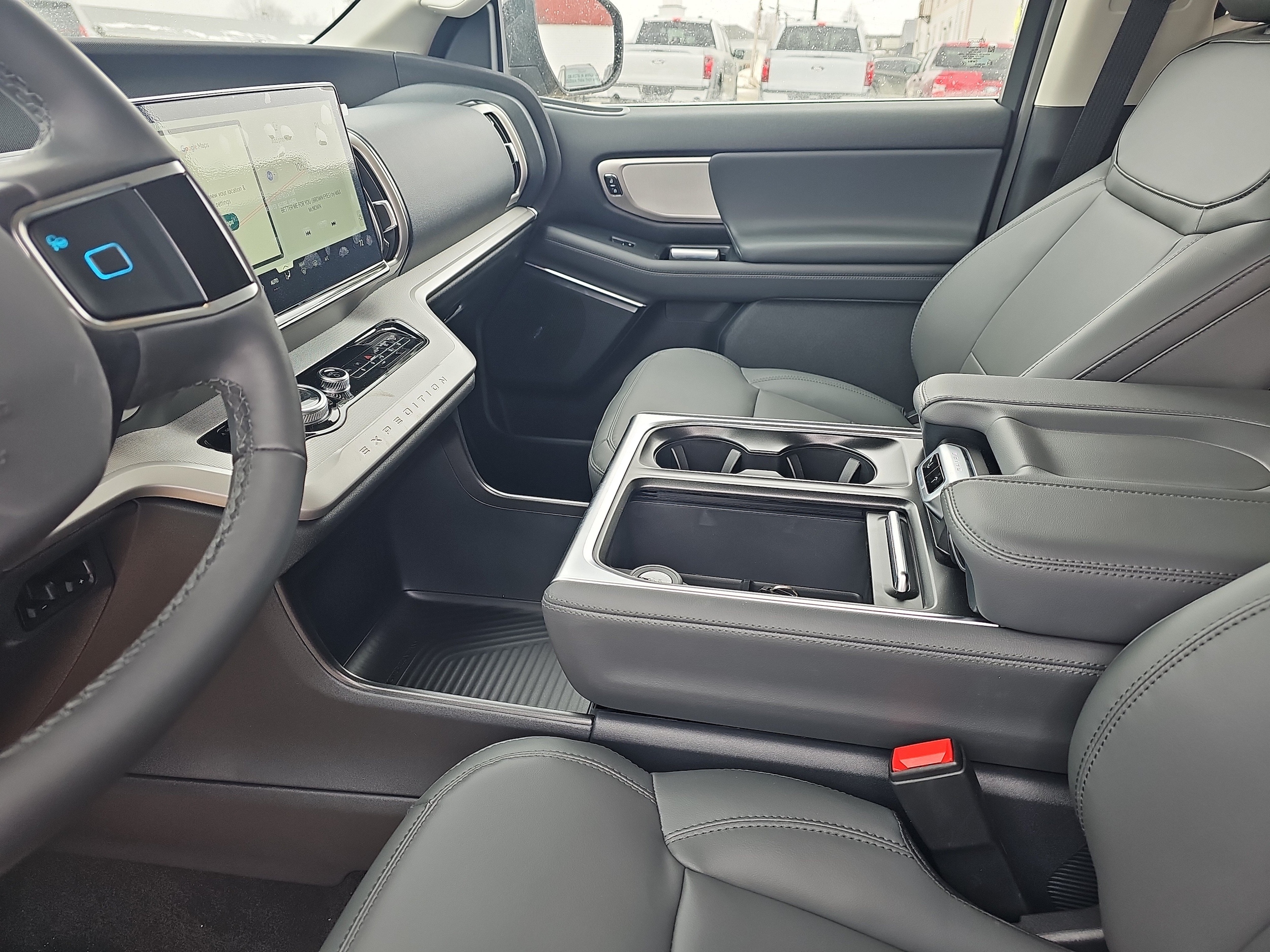 2026 Ford Expedition Active - Photo 16