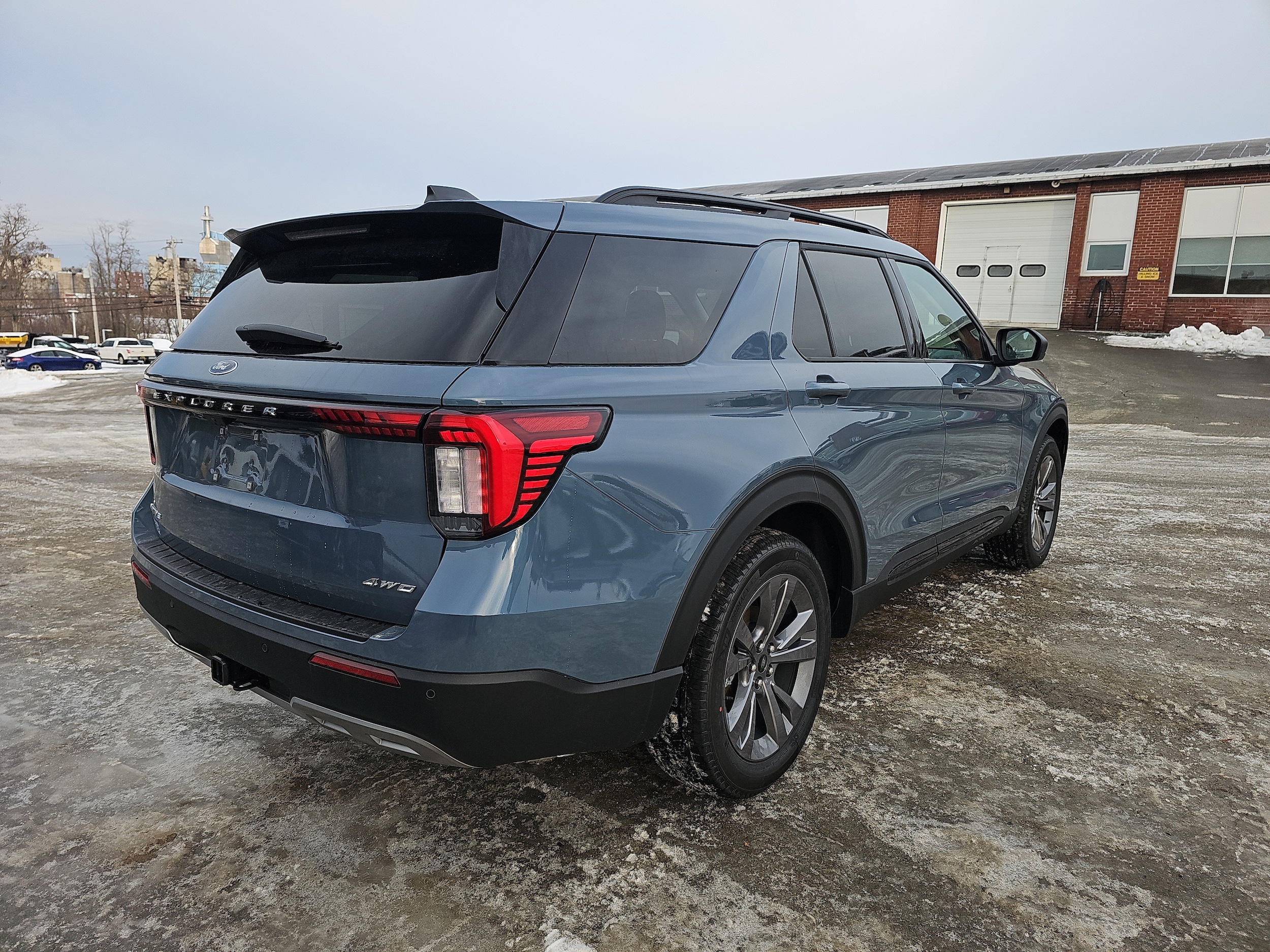 2026 Ford Explorer Active - Photo 8