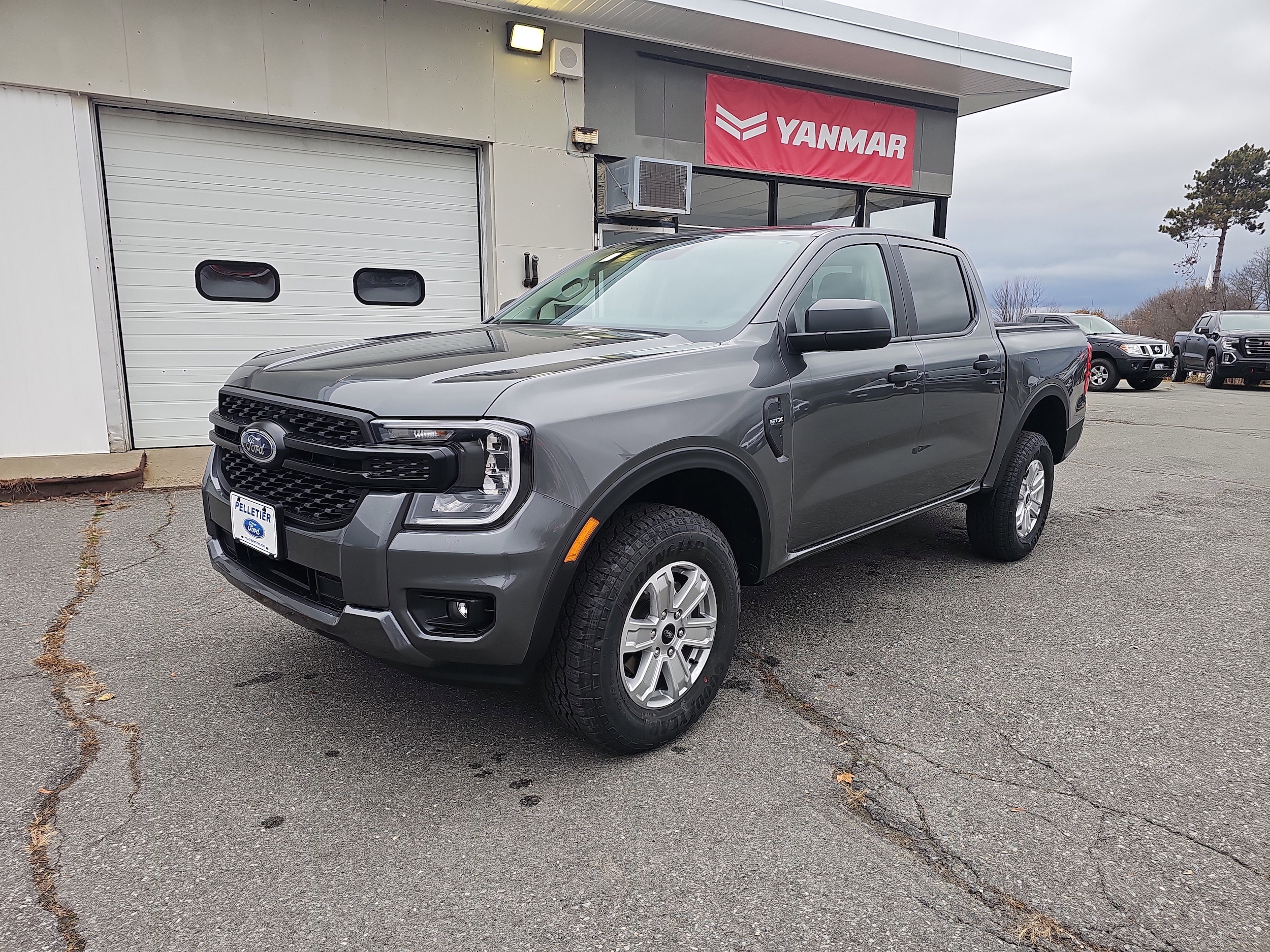 2025 Ford Ranger XL's photo