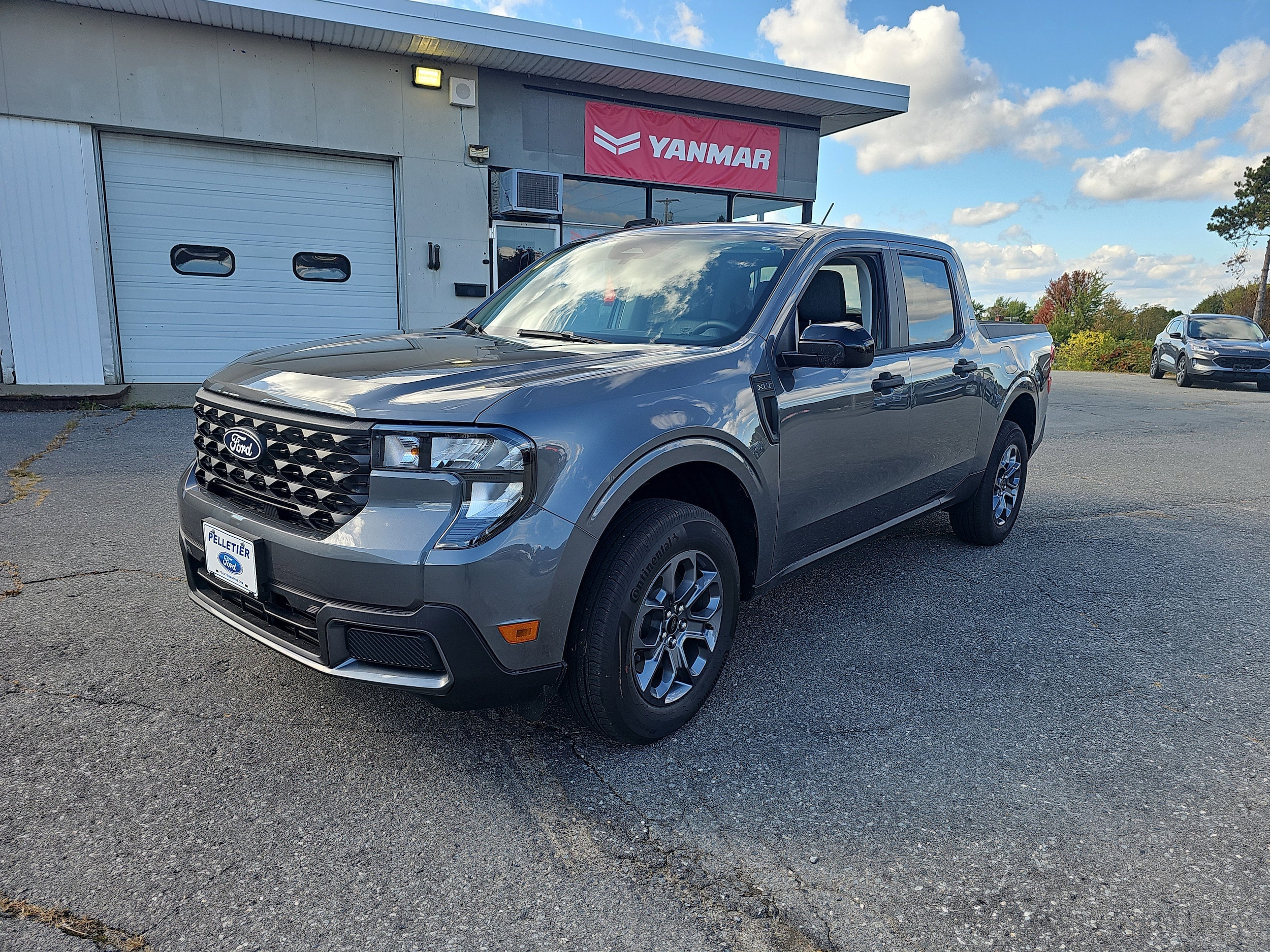 2025 Ford Maverick XLT's photo