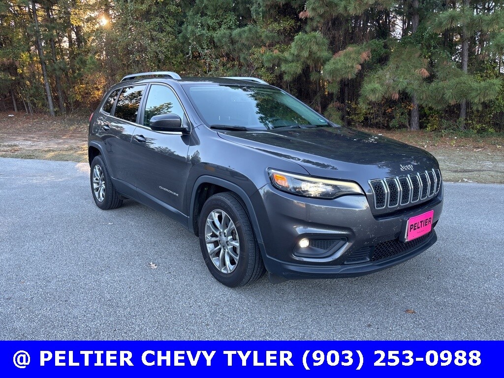 Used 2019 Jeep Cherokee Latitude Plus SUV