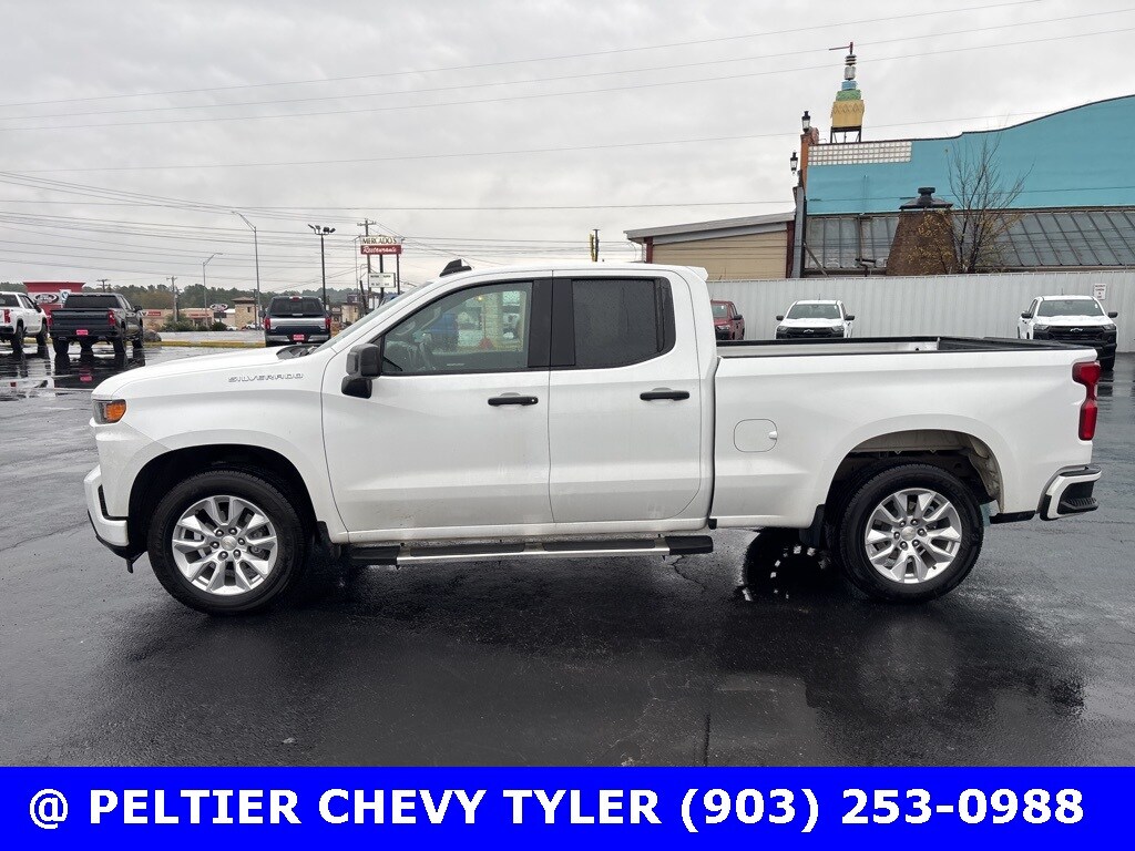 2020 Chevrolet Silverado 1500 Custom photo 4