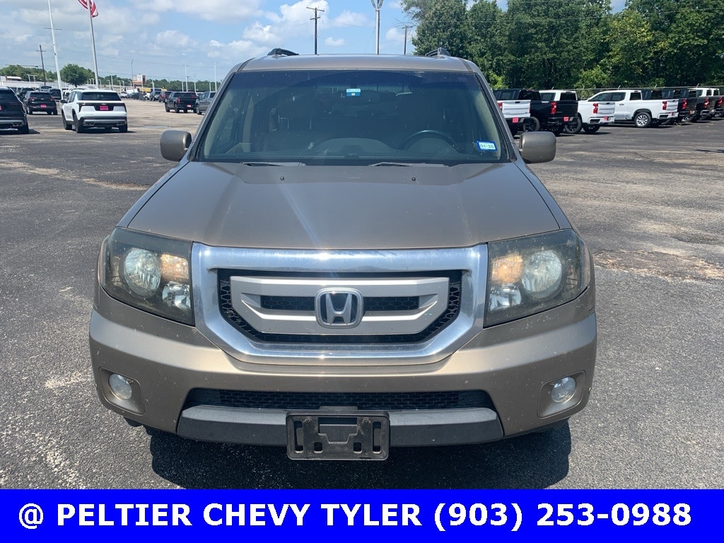 Used 2011 Honda Pilot Touring with VIN 5FNYF3H98BB015713 for sale in Longview, TX