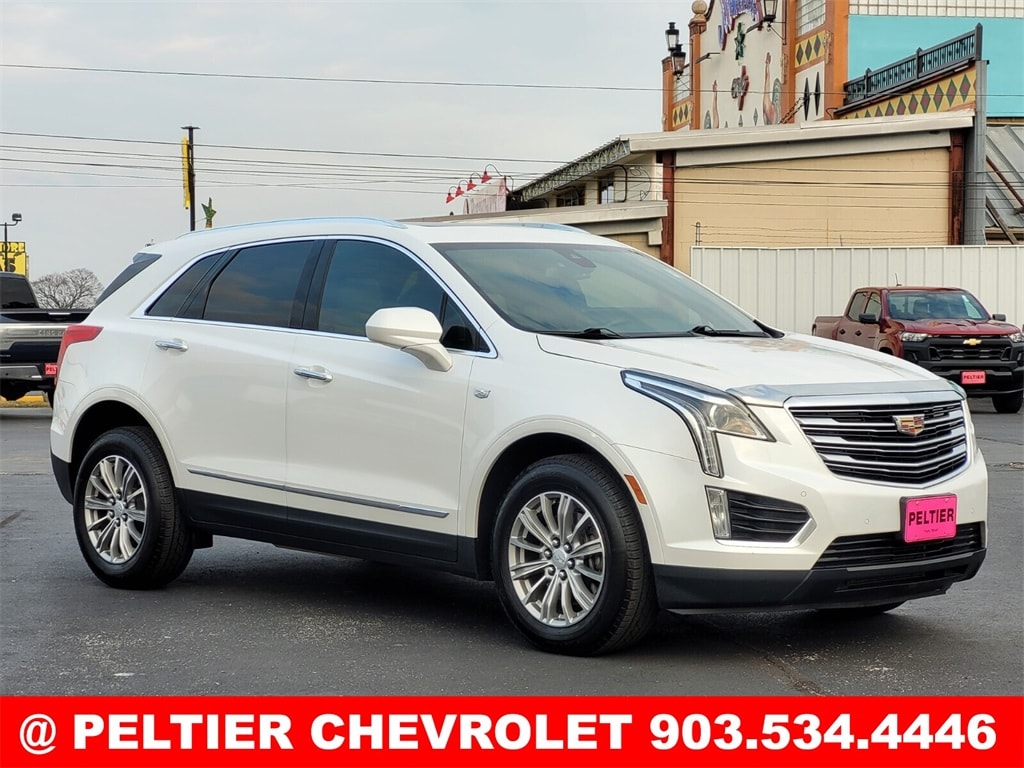 2017 Cadillac XT5 Luxury's photo