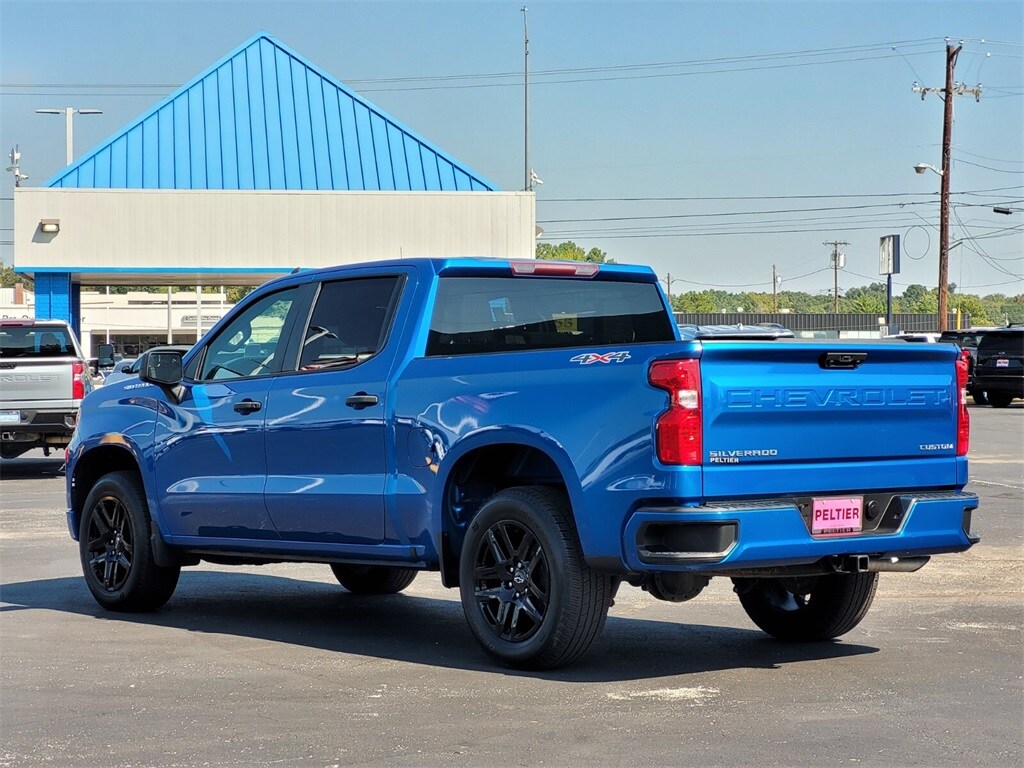 2022 Chevrolet Silverado 1500 Custom photo 4
