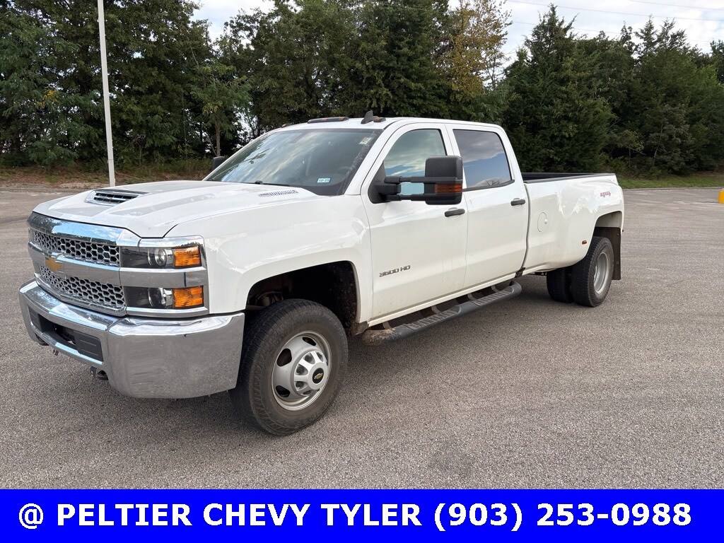 2019 Chevrolet Silverado 3500HD Work Truck photo 3