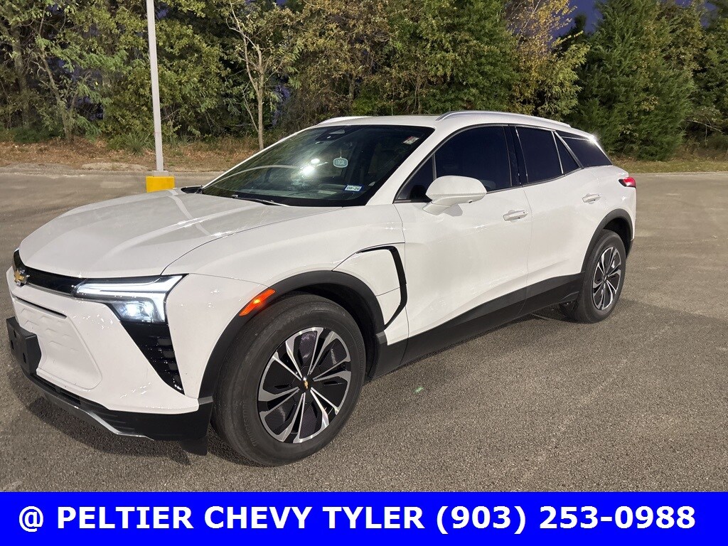 2024 Chevrolet Blazer EV photo 3