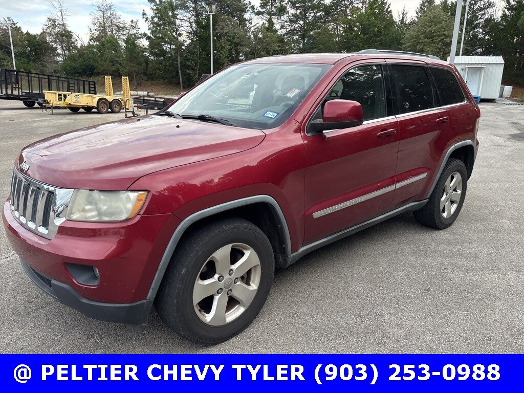 2012 Jeep Grand Cherokee Laredo photo 3