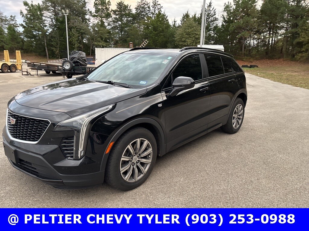 2020 Cadillac XT4 Sport photo 3