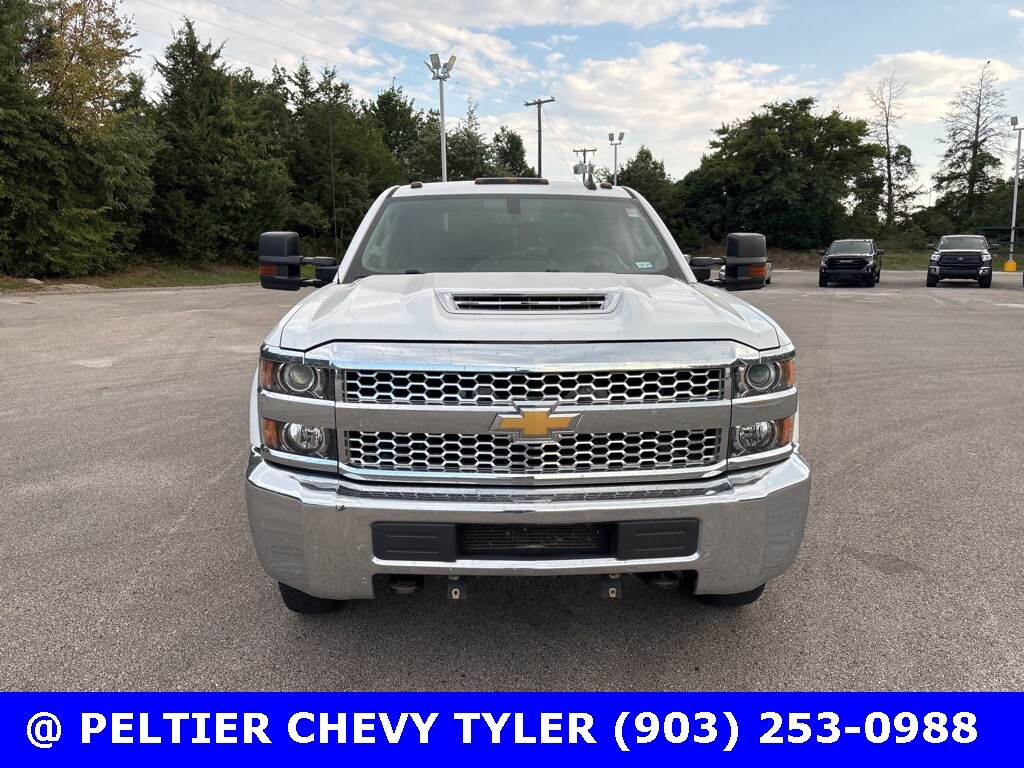 2019 Chevrolet Silverado 3500HD Work Truck photo 2