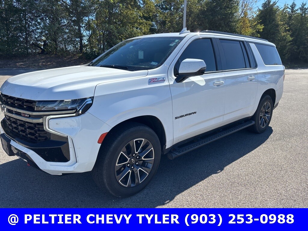 2021 Chevrolet Suburban Z71 photo 3