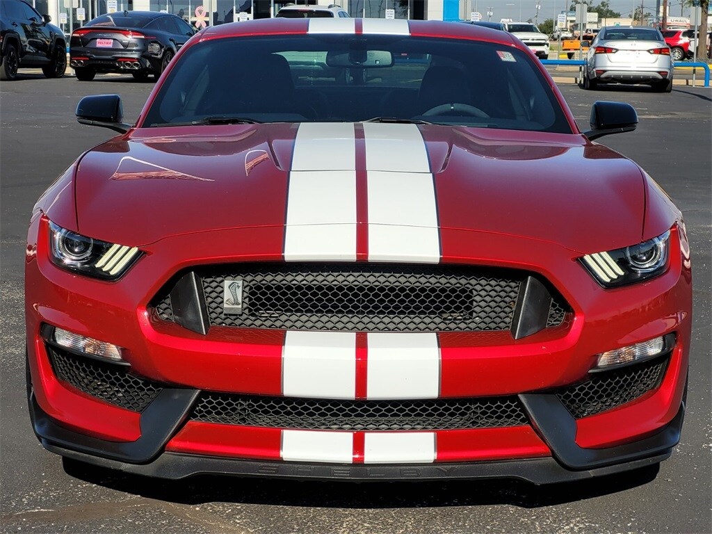 2020 Ford Mustang Shelby GT350 photo 2