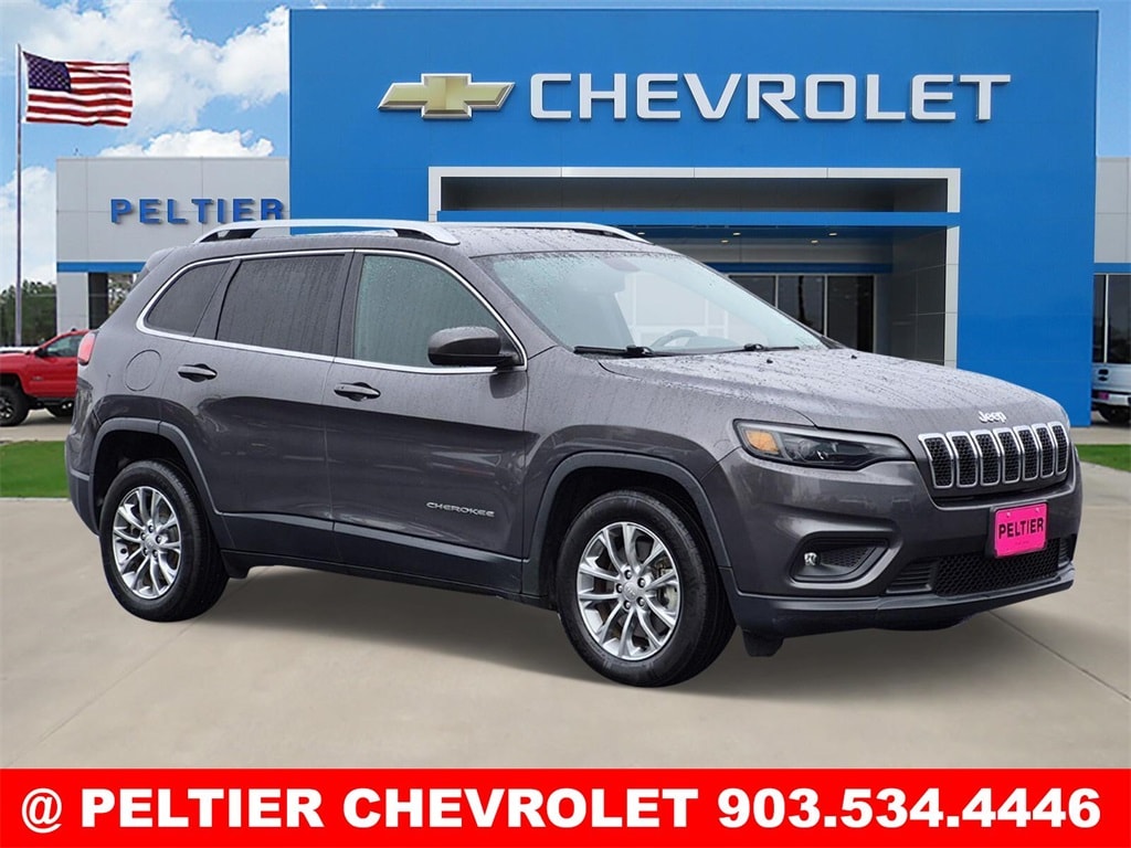 2019 Jeep Cherokee Latitude Plus's photo