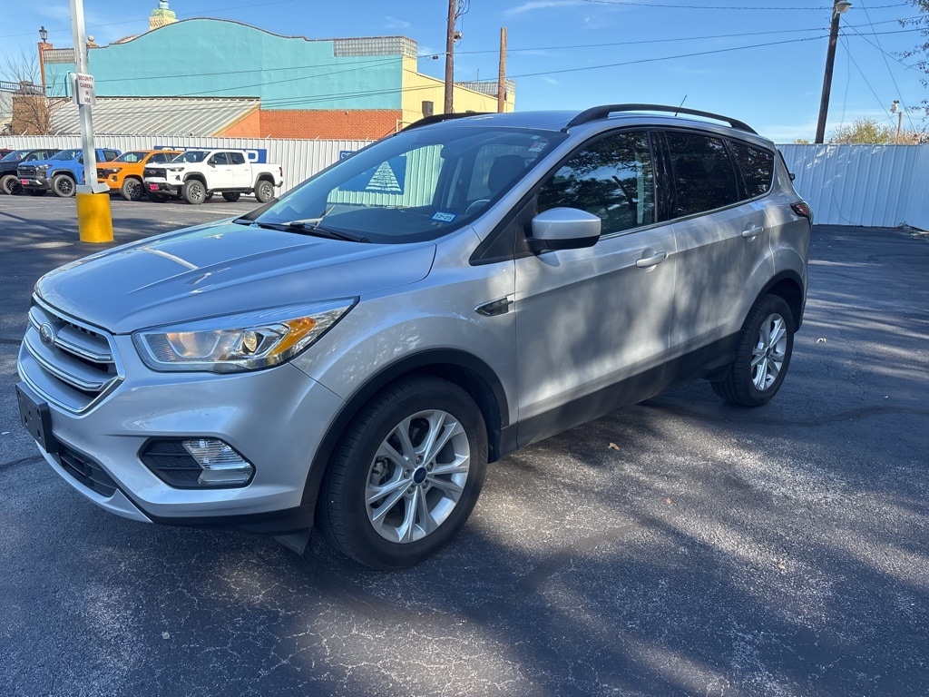 Used 2017 Ford Escape SE SUV