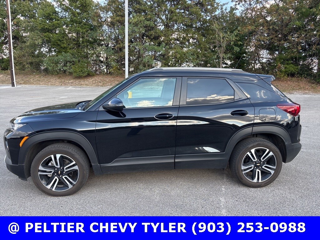 Used 2023 Chevrolet Trailblazer LT SUV