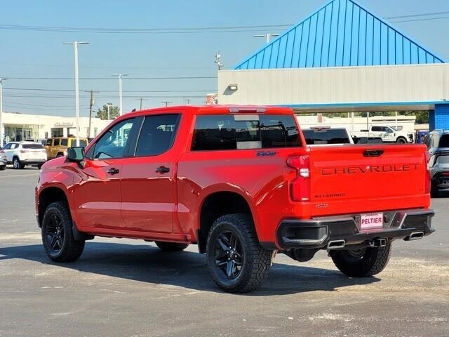 2024 Chevrolet Silverado 1500 LT Trail Boss photo 4