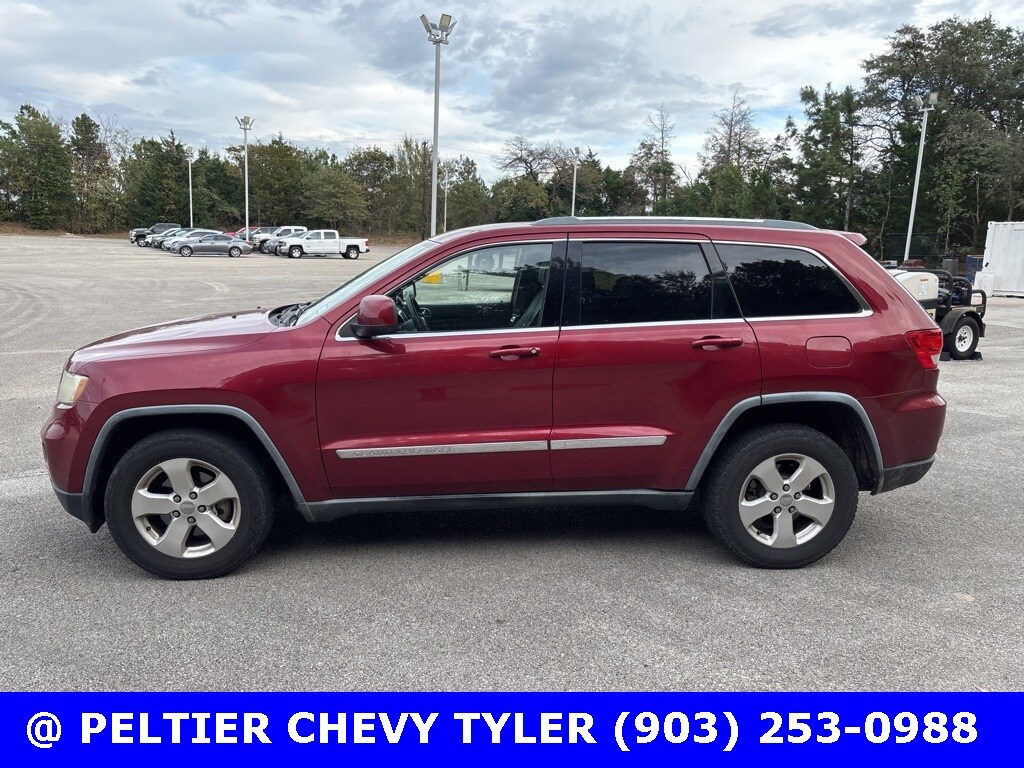 2012 Jeep Grand Cherokee Laredo photo 4