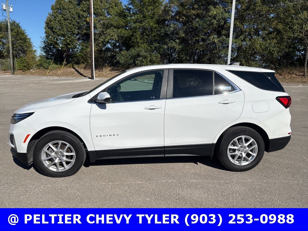 2023 Chevrolet Equinox LT photo 4