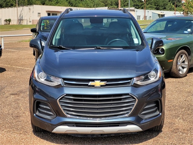 Used 2021 Chevrolet Trax LT with VIN KL7CJLSB8MB334178 for sale in Longview, TX