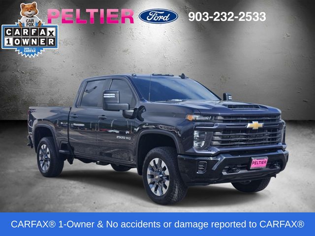 2024 Chevrolet Silverado HD Custom 4WD Crew Cab Standard Box's photo