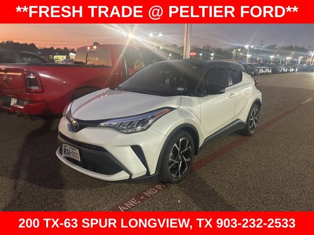 2020 Toyota C-HR XLE photo 3