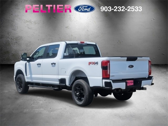 2025 Ford F-250 XL photo 3
