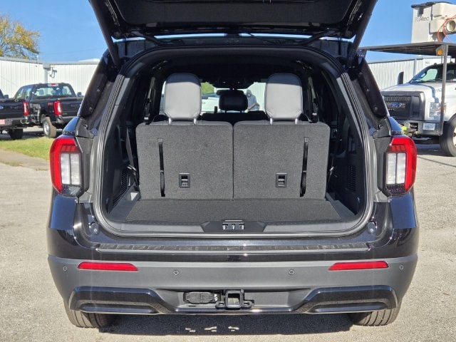 2026 Ford Explorer ST-Line - Photo 6