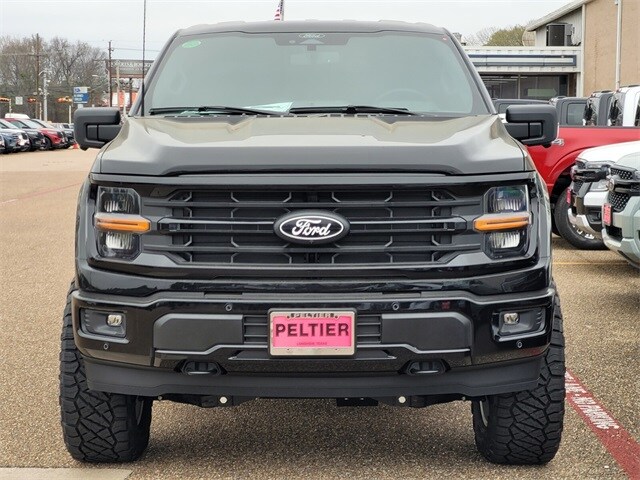 2025 Ford F-150 XLT photo 2