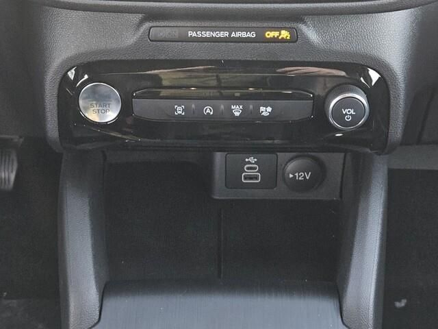 2026 Ford Escape ST-Line - Photo 11