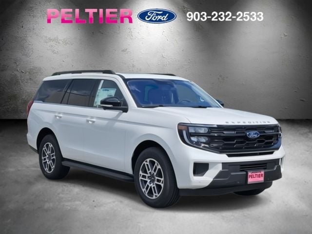 2025 Ford Expedition Active's photo