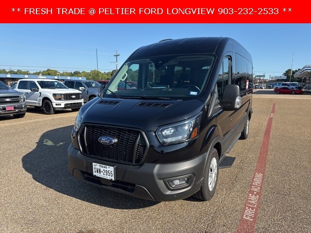 2023 Ford Transit Passenger XL photo 3