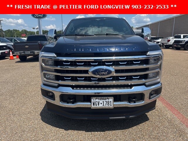 2024 Ford F-350 Lariat photo 2