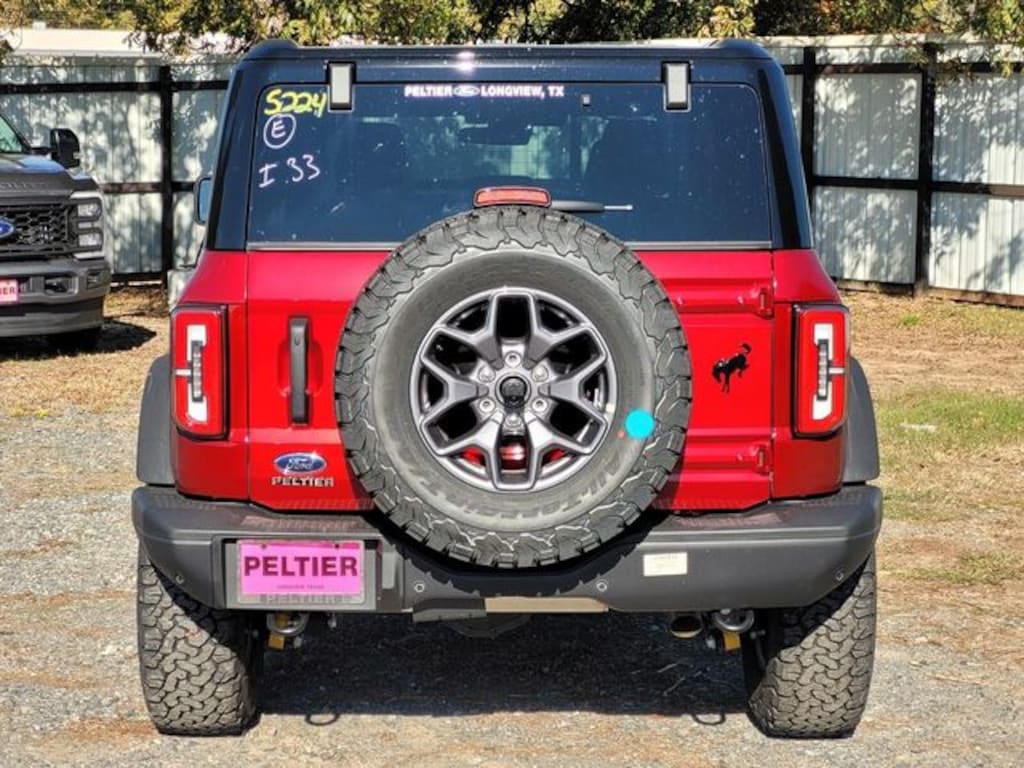 New 2025 Ford Bronco Badlands SUV