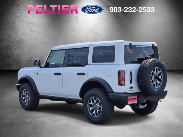 2025 Ford Bronco Badlands photo 3