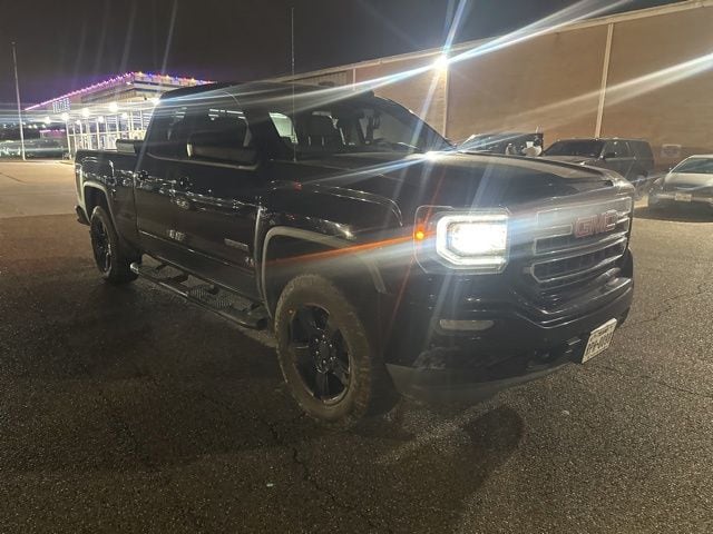 2017 GMC Sierra Base's photo