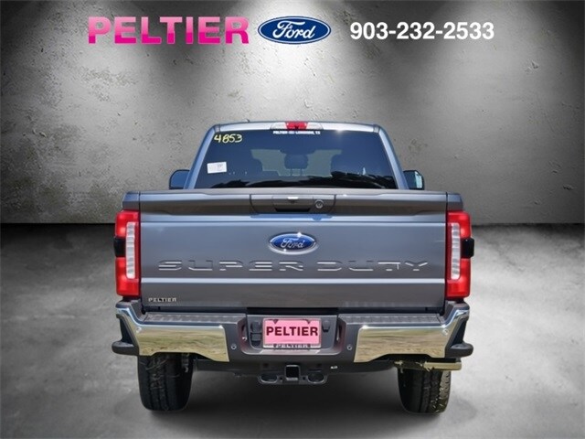 2026 Ford F-350 Lariat photo 4