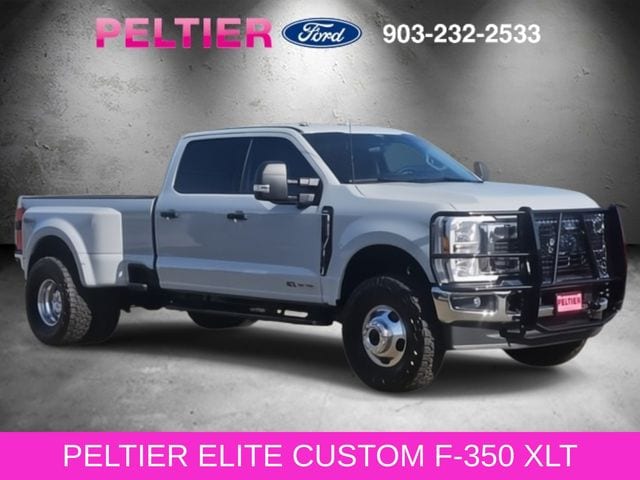 2026 Ford F-350 Super Duty XLT's photo