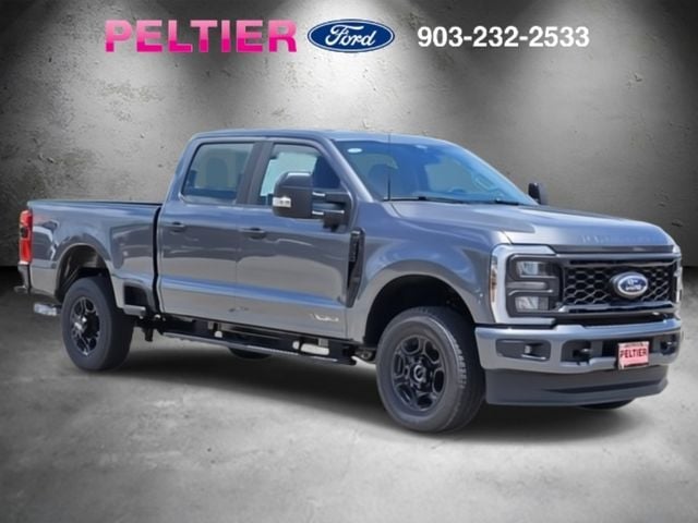 2025 Ford F-250 Super Duty XL's photo