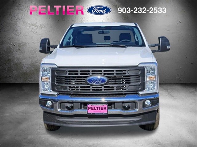 2025 Ford F-250 XL photo 2