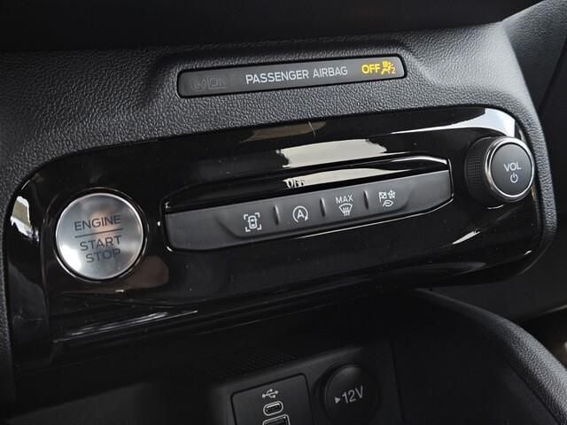 2026 Ford Escape ST-Line - Photo 17