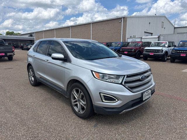 2016 Ford Edge Titanium's photo