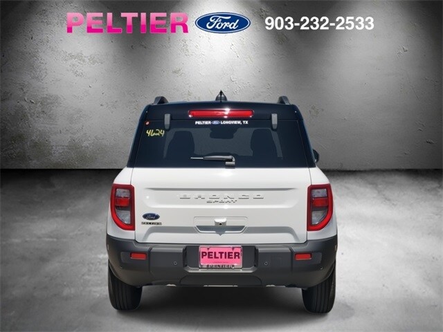 2025 Ford Bronco Sport Outer Banks photo 4