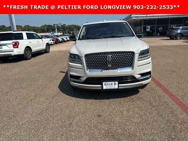 2019 Lincoln Navigator L Reserve photo 2