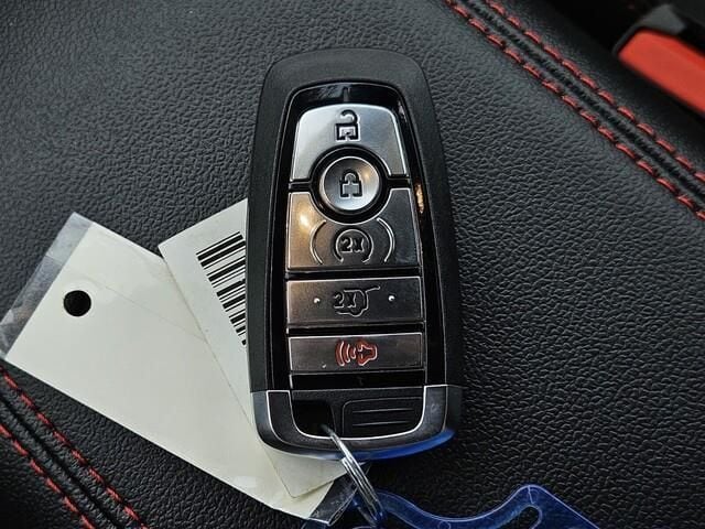 2026 Ford Escape ST-Line - Photo 28