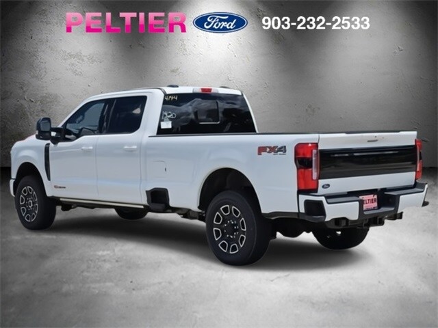 2025 Ford F-350 photo 3