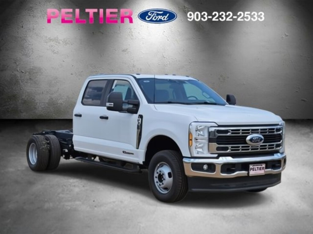New 2025 Ford F-350SD XL Chassis